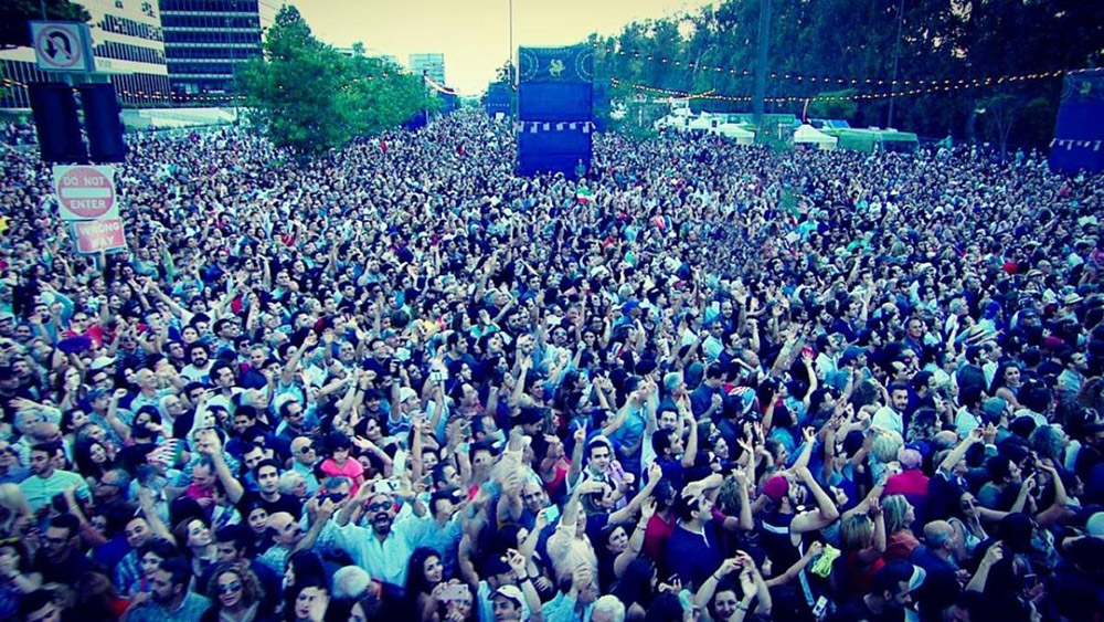 2020 Census Crowd pic