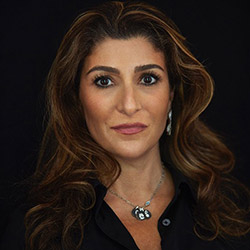Roya Khadjavi