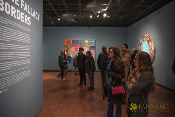 THE FALLACY OF BORDERS 032