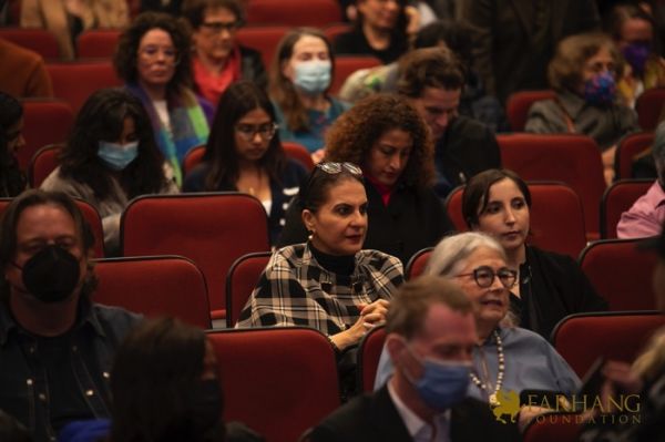 THE FALLACY OF BORDERS 064