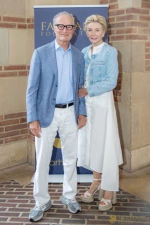 NIYAZ THE FOURTH LIGHT   058