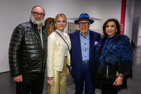 01 Dining With Sultan 