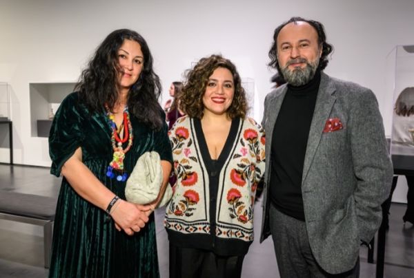 22 Dining With Sultan 