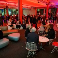 41 Dining With Sultan 