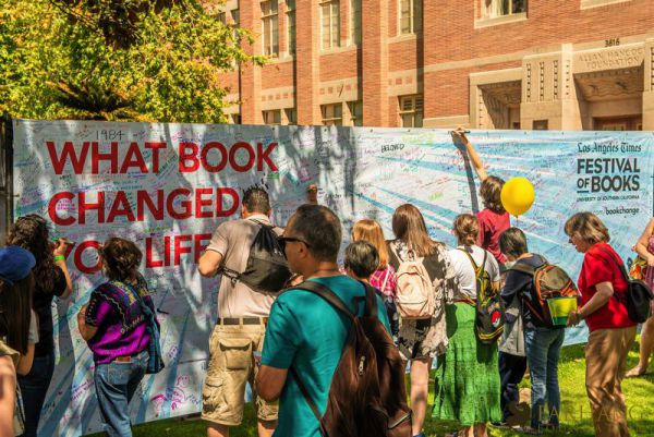 iran through books 2018 039