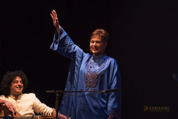 parisa live at farhangs 11th nowruz celebration 027