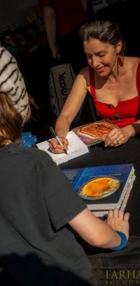 2019 IRAN THROUGH BOOKS  126