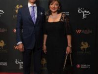 On The Red Carpet   Farhang Gala 009