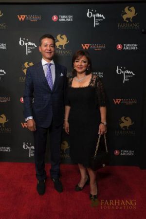 On The Red Carpet   Farhang Gala 009