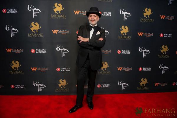 On The Red Carpet   Farhang Gala 012