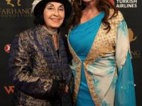 On The Red Carpet   Farhang Gala 014