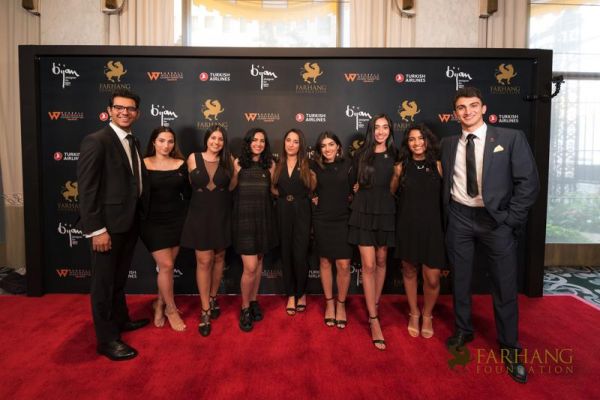 On The Red Carpet   Farhang Gala 018