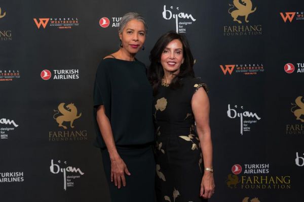 On The Red Carpet   Farhang Gala 021