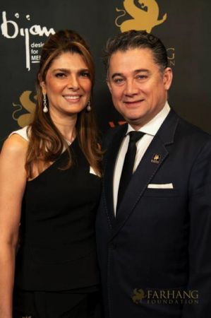 On The Red Carpet   Farhang Gala 034