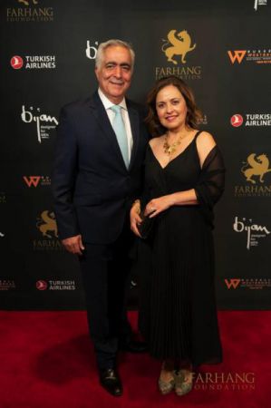 On The Red Carpet   Farhang Gala 050