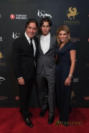 On The Red Carpet   Farhang Gala 070