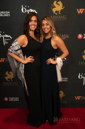 On The Red Carpet   Farhang Gala 082