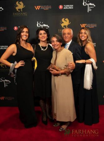 On The Red Carpet   Farhang Gala 091