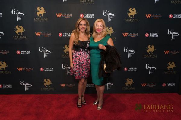 On The Red Carpet   Farhang Gala 092