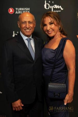 On The Red Carpet   Farhang Gala 095