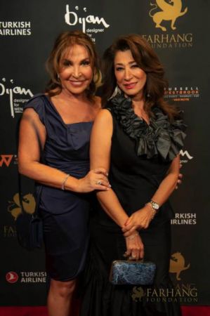 On The Red Carpet   Farhang Gala 128