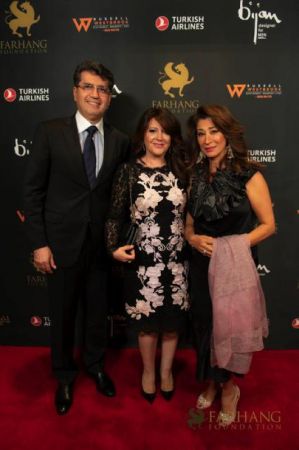 On The Red Carpet   Farhang Gala 155