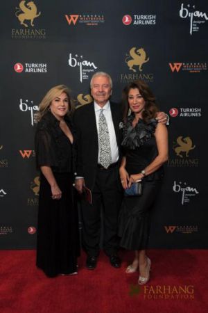On The Red Carpet   Farhang Gala 170