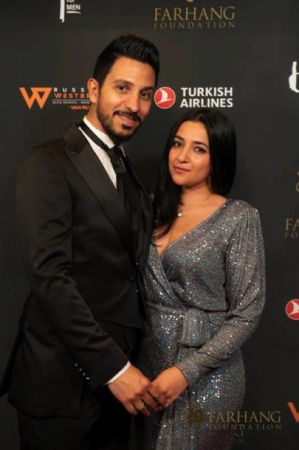 On The Red Carpet   Farhang Gala 198