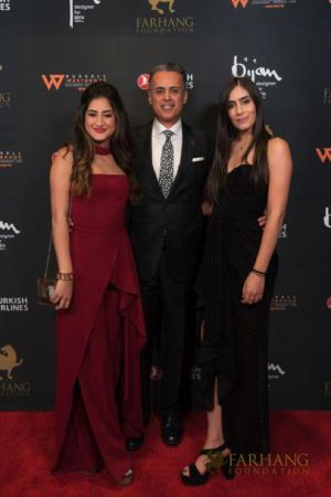 On The Red Carpet   Farhang Gala 212