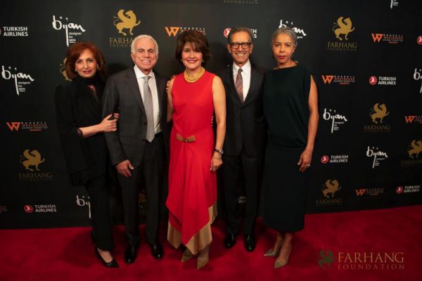 On The Red Carpet   Farhang Gala 215