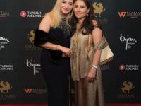 On The Red Carpet   Farhang Gala 230