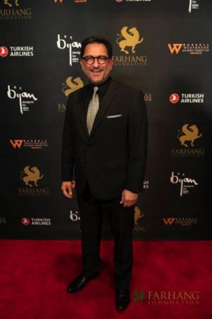 On The Red Carpet   Farhang Gala 251